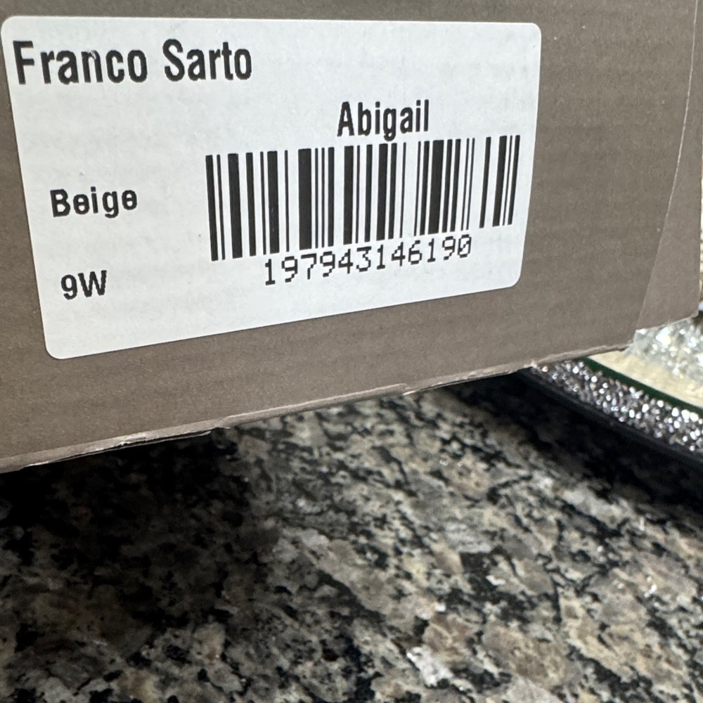 Franco Sarto Abigail Beige Woven Flats with White Bow Accents NEW 9W - Picture 12 of 14